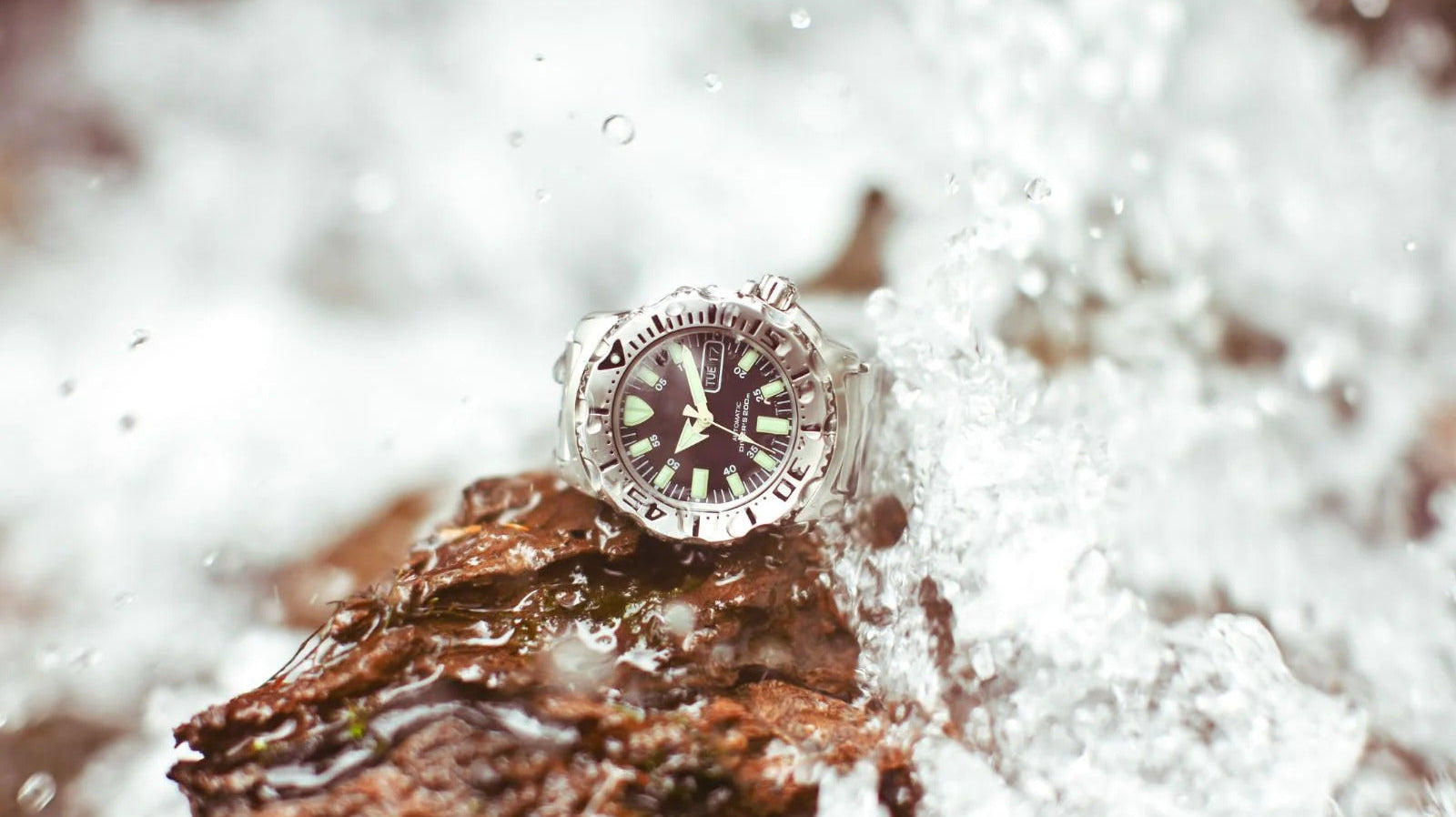 Taucheruhren: Unverzichtbare Begleiter für jedes Unterwasserabenteuer